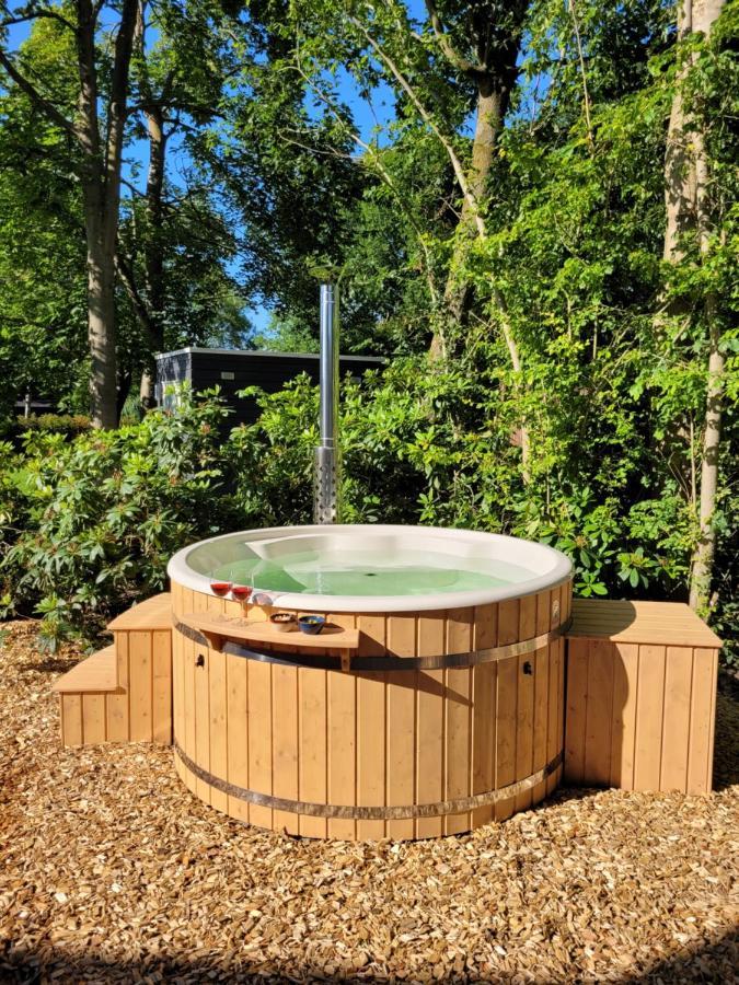 Retro Chic Wellness Met Hottub & Sauna Ewijk Exteriör bild
