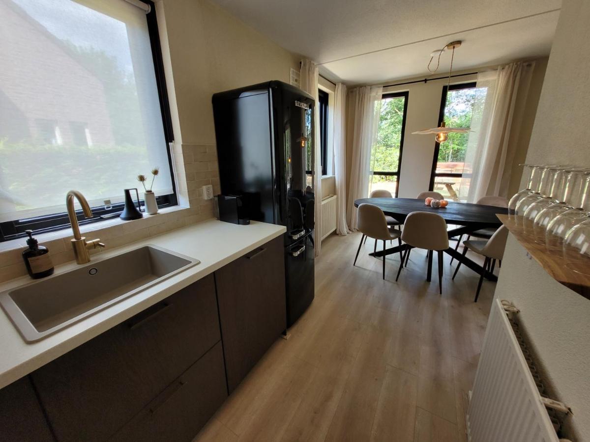 Retro Chic Wellness Met Hottub & Sauna Ewijk Exteriör bild