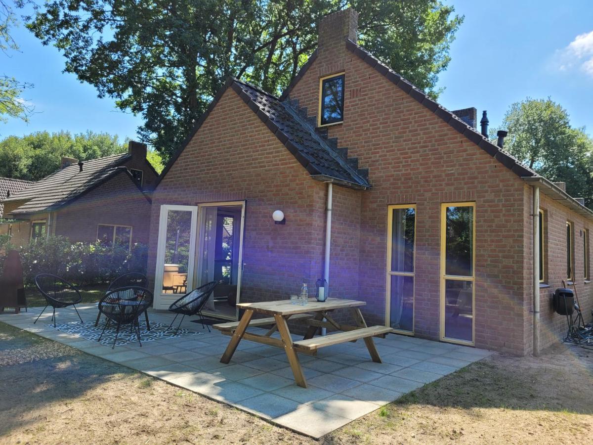 Retro Chic Wellness Met Hottub & Sauna Ewijk Exteriör bild