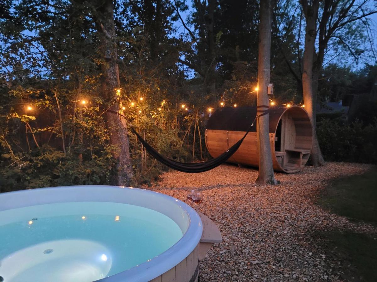 Retro Chic Wellness Met Hottub & Sauna Ewijk Exteriör bild