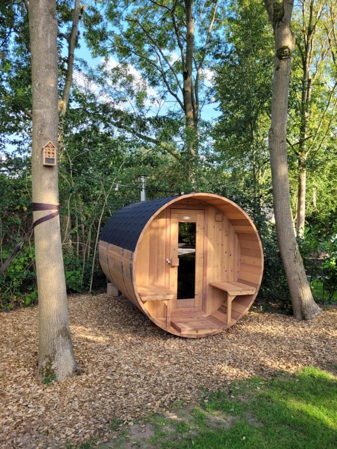Retro Chic Wellness Met Hottub & Sauna Ewijk Exteriör bild